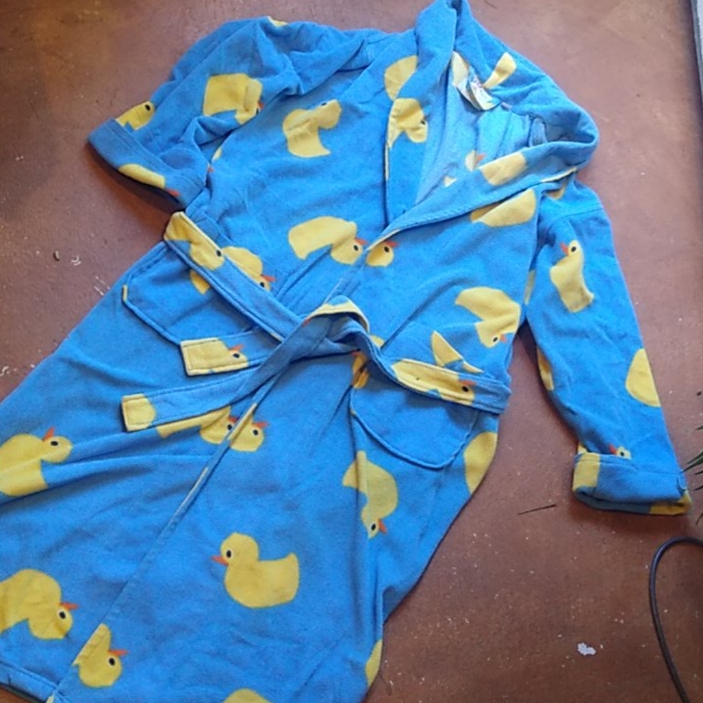 FLEECE ROBE